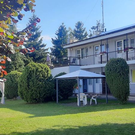 Dom Wczasowy Lodzianka Hotell Mrzeżyno Eksteriør bilde